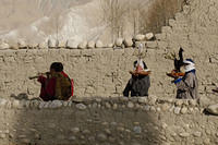 LoManthang_CL12-2786