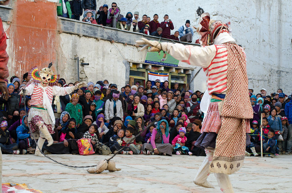 LoManthang_CL12-2580