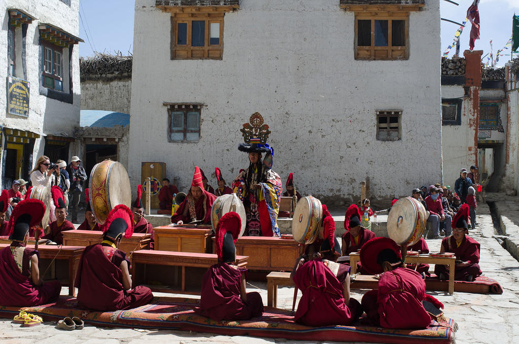 LoManthang_CL12-2610